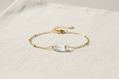 CLEAR QUARTZ BRACELET