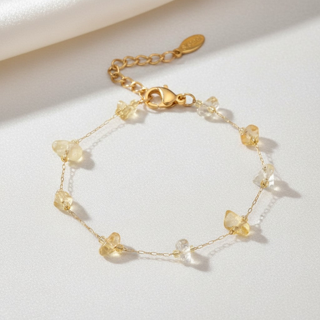 spiritualsavagee Golden Light Armband aus goldfarbenem Edelstahl mit natürlichen gelben Edelsteinen und Karabiner